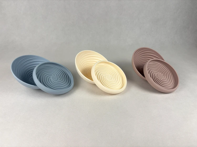 miska-calm-lick-plate-bowl-dla-psa-i-kota-spowalniająca.jpg