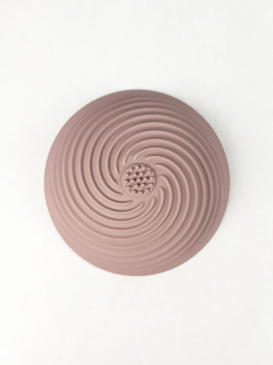 miska-calm-lick-bowl-dla-psa-i-kota-różowa-pink-interaktywna-1-3.jpg