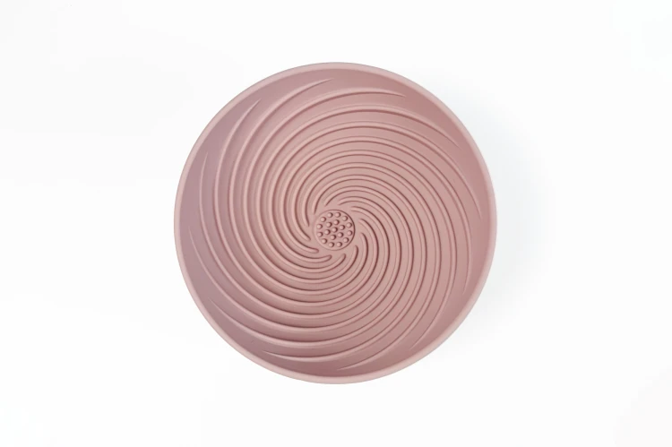 miska-calm-lick-bowl-dla-psa-i-kota-różowa-pink-interaktywna-1-1a.jpg