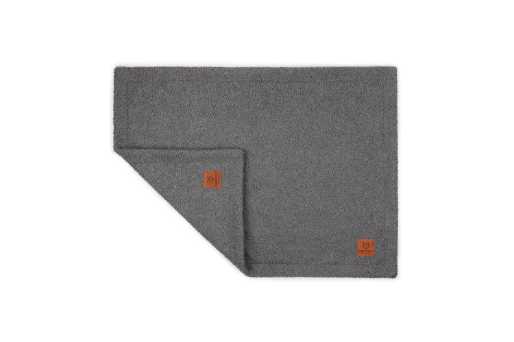 kocyk-premium-dla-psa-i-kota-belluno-dark-grey-1.png